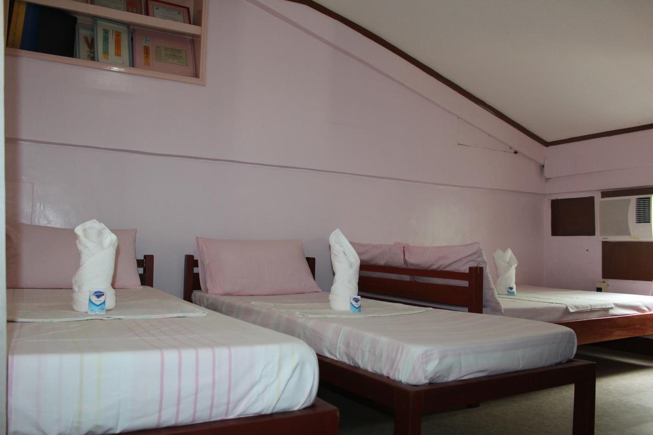 Peria Seafront Pensione Roxas  Экстерьер фото