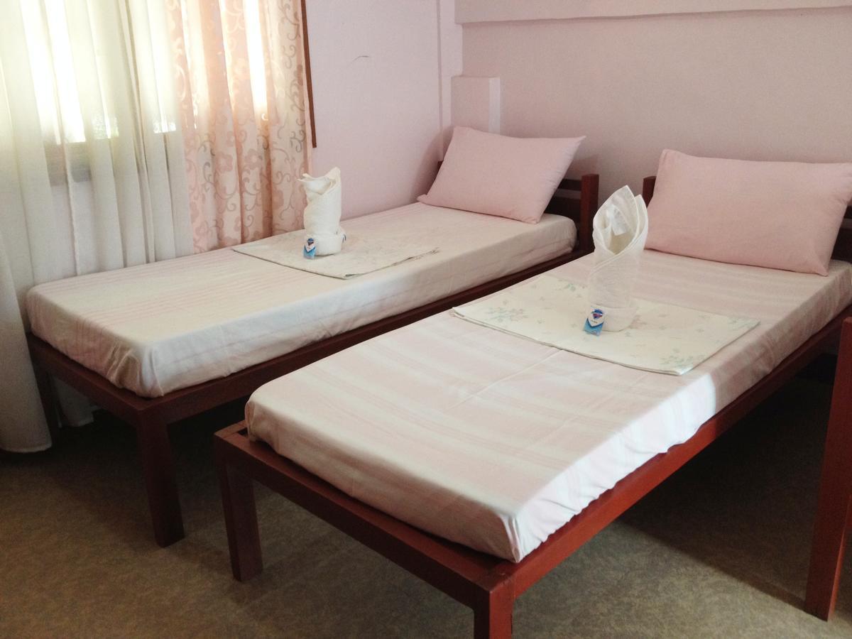 Peria Seafront Pensione Roxas  Экстерьер фото