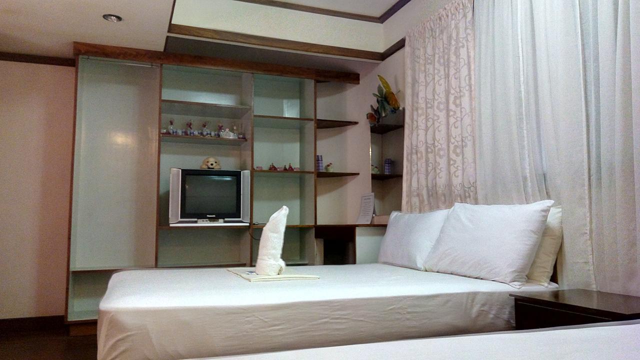 Peria Seafront Pensione Roxas  Экстерьер фото