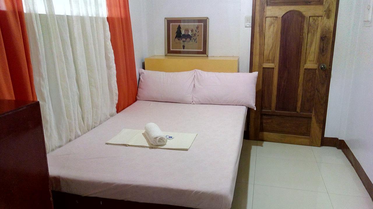 Peria Seafront Pensione Roxas  Экстерьер фото